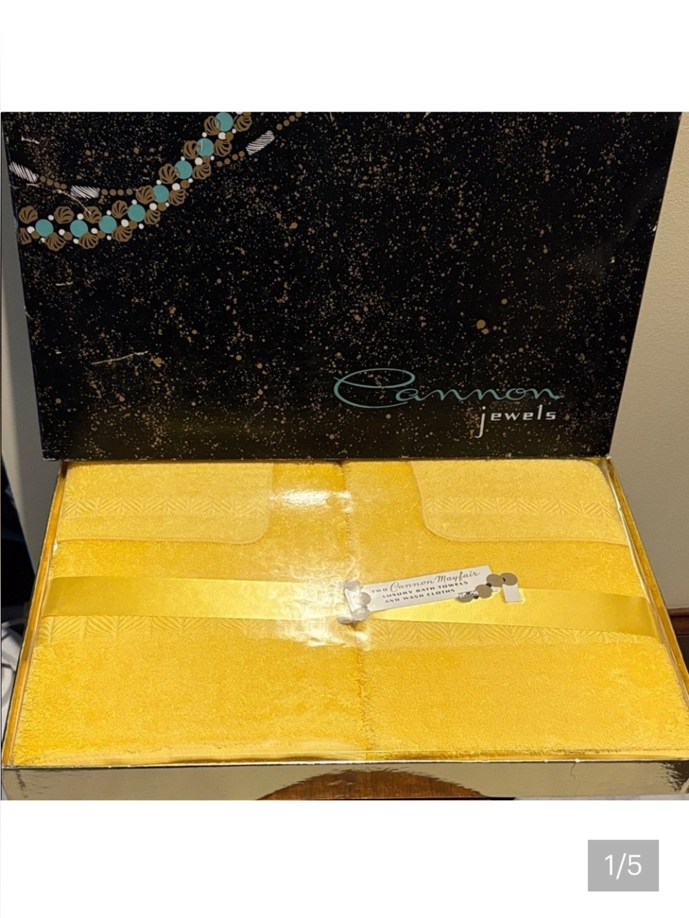 Cannon Jewels Vintage boxed set of 2 bath towels 2 washcloths  bright yellow NIB
